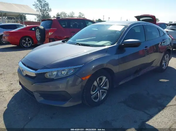 19XFC2F55HE007366 2017 HONDA CIVIC - Image 2