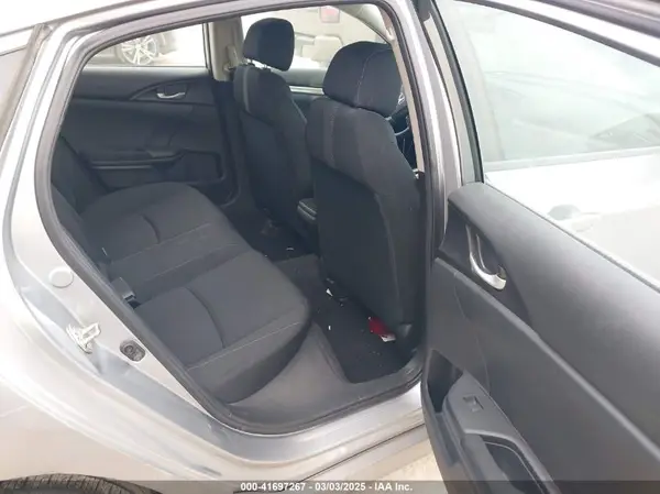 19XFC2F55HE011062 2017 HONDA CIVIC - Image 8