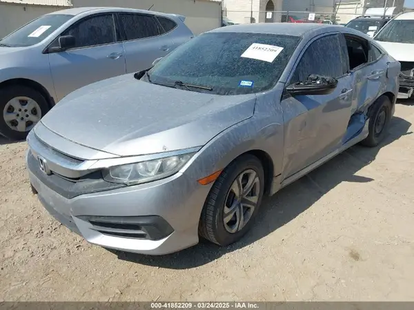 19XFC2F55HE031697 2017 HONDA CIVIC - Image 2
