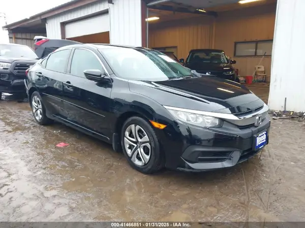 19XFC2F55HE032669 2017 HONDA CIVIC - Image 1