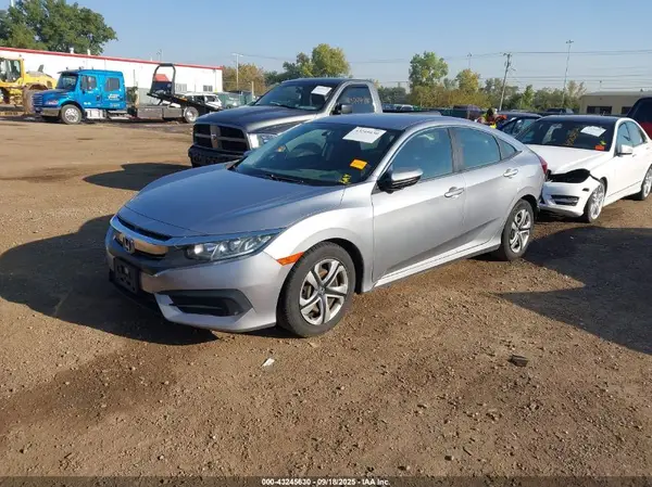19XFC2F55HE038696 2017 HONDA CIVIC - Image 2