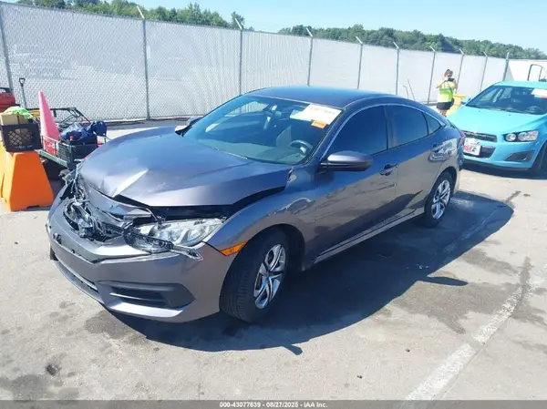 19XFC2F55HE057328 2017 HONDA CIVIC - Image 2