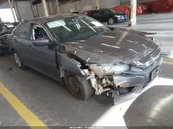19XFC2F55HE203064 2017 HONDA CIVIC