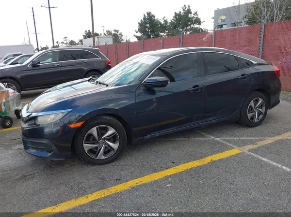 19XFC2F55HE205977 2017 HONDA CIVIC - Image 2