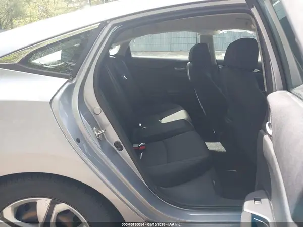 19XFC2F55HE224917 2017 HONDA CIVIC - Image 8
