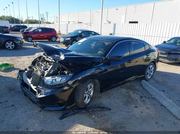 19XFC2F55JE005154 2018 HONDA CIVIC - Image 2
