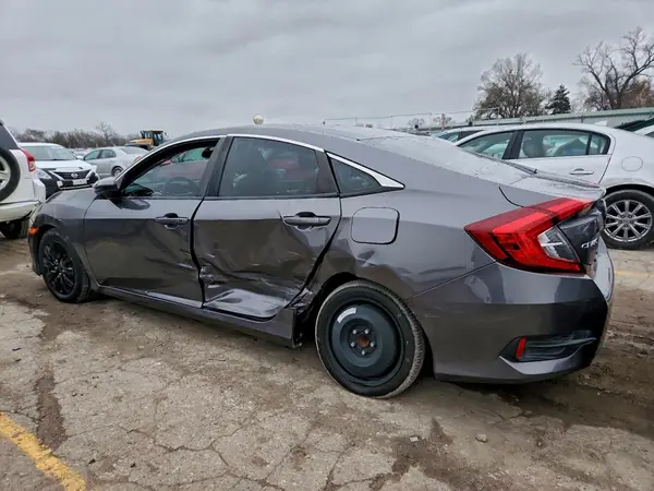 19XFC2F55JE005378 2018 HONDA CIVIC - Image 2