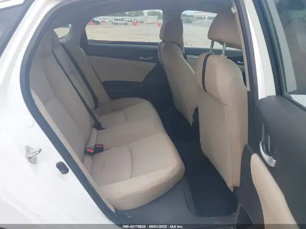 19XFC2F55JE009012 2018 HONDA CIVIC - Image 8