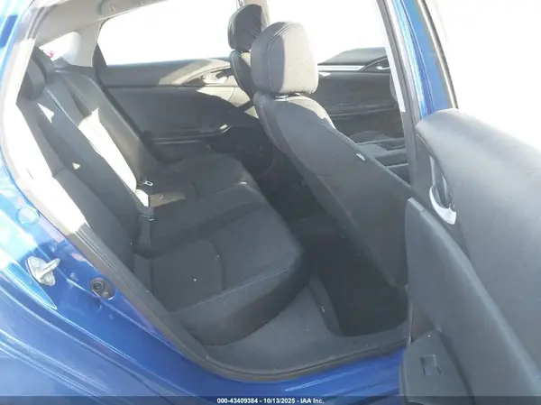 19XFC2F55JE027753 2018 HONDA CIVIC - Image 8