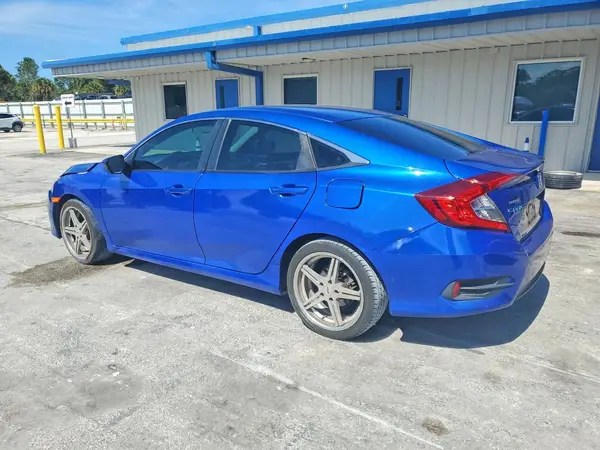 19XFC2F55JE039160 2018 HONDA CIVIC - Image 2