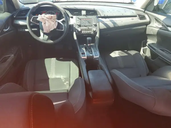 19XFC2F55JE039160 2018 HONDA CIVIC - Image 8