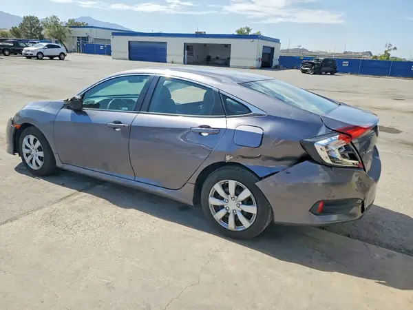 19XFC2F55JE040714 2018 HONDA CIVIC - Image 2