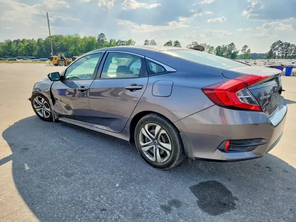 19XFC2F55JE042060 2018 HONDA CIVIC - Image 2
