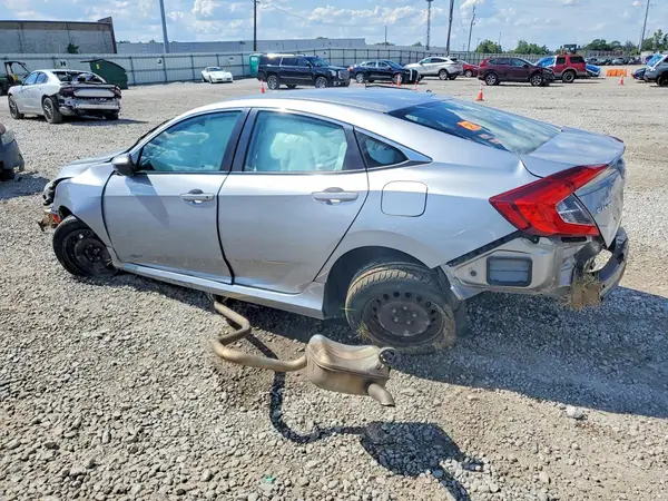 19XFC2F55JE042995 2018 HONDA CIVIC - Image 2