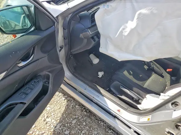 19XFC2F55JE042995 2018 HONDA CIVIC - Image 8