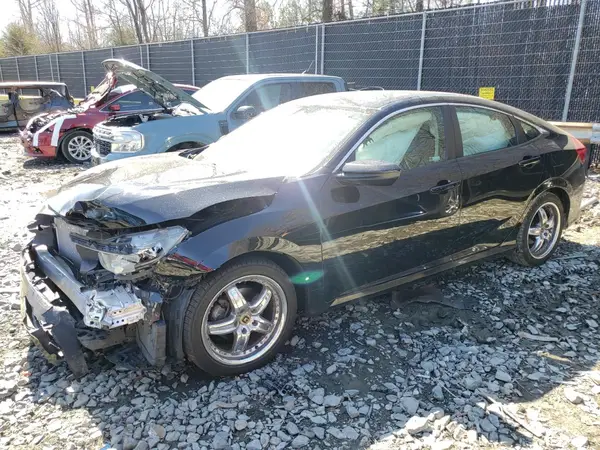 19XFC2F55JE204852 2018 HONDA CIVIC - Image 1