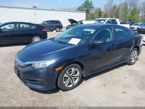 19XFC2F55JE206049 2018 HONDA CIVIC - Image 2