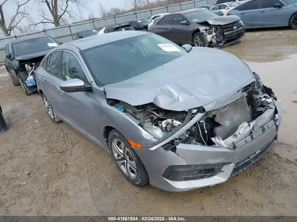 19XFC2F55JEA012G0 2018 HONDA CIVIC - Image 1