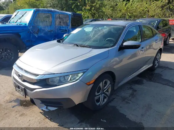 19XFC2F56GE009013 2016 HONDA CIVIC - Image 2