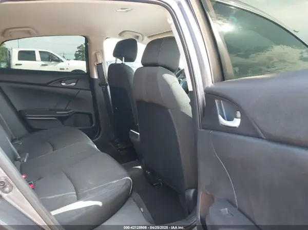 19XFC2F56GE030914 2016 HONDA CIVIC - Image 8