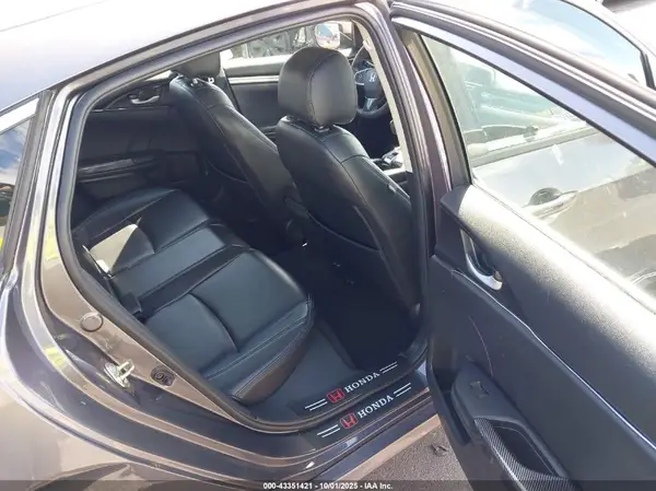 19XFC2F56GE034302 2016 HONDA CIVIC - Image 8