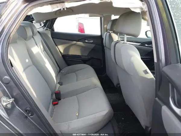 19XFC2F56GE040682 2016 HONDA CIVIC - Image 8