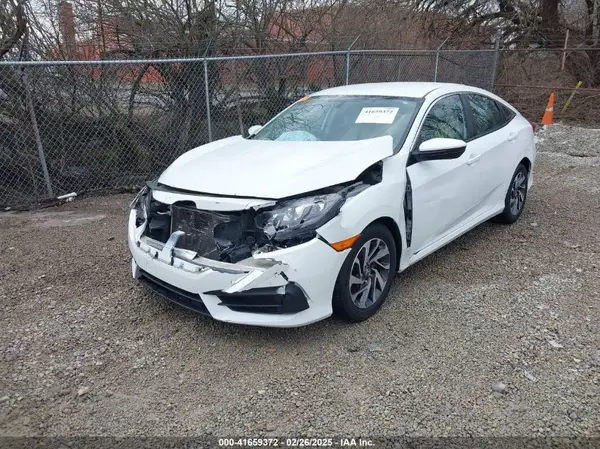 19XFC2F56GE045073 2016 HONDA CIVIC - Image 2