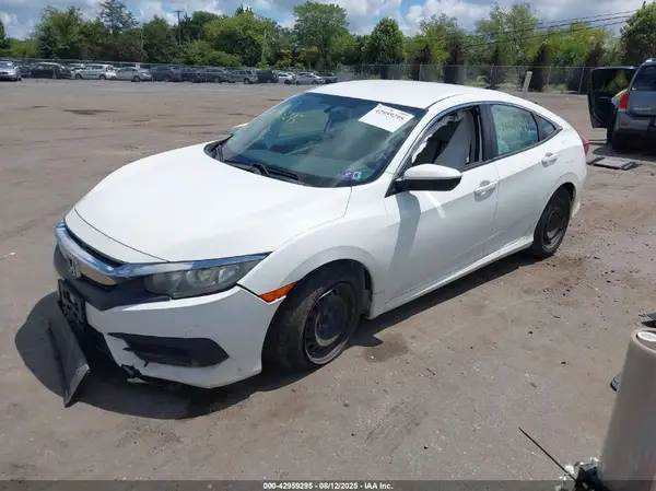 19XFC2F56GE055599 2016 HONDA CIVIC - Image 2