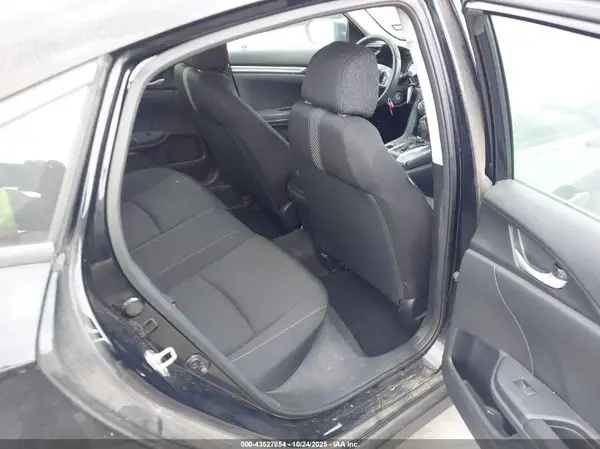 19XFC2F56GE089025 2016 HONDA CIVIC - Image 8