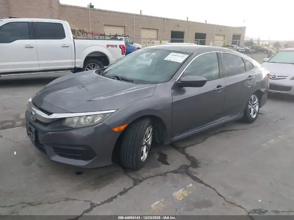 19XFC2F56GE219191 2016 HONDA CIVIC - Image 2