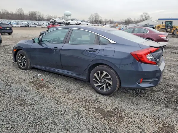 19XFC2F56GE225525 2016 HONDA CIVIC - Image 2