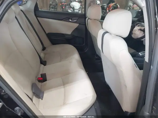 19XFC2F56GE232359 2016 HONDA CIVIC - Image 8