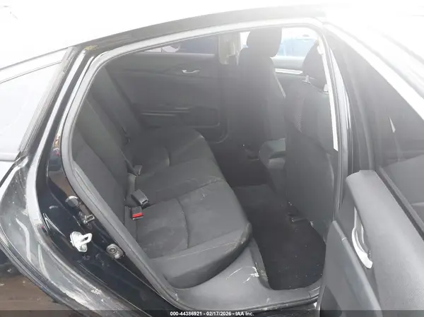19XFC2F56HE001978 2017 HONDA CIVIC - Image 8
