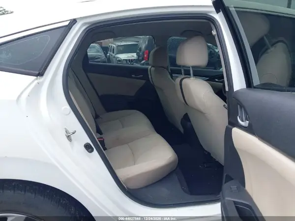 19XFC2F56HE012401 2017 HONDA CIVIC - Image 8