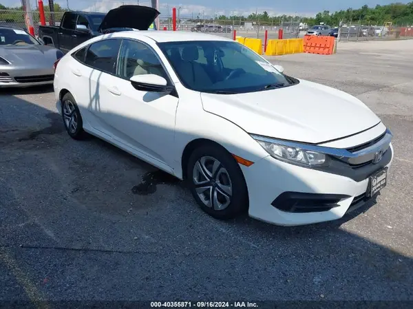 19XFC2F56HE015329 2017 HONDA CIVIC - Image 1