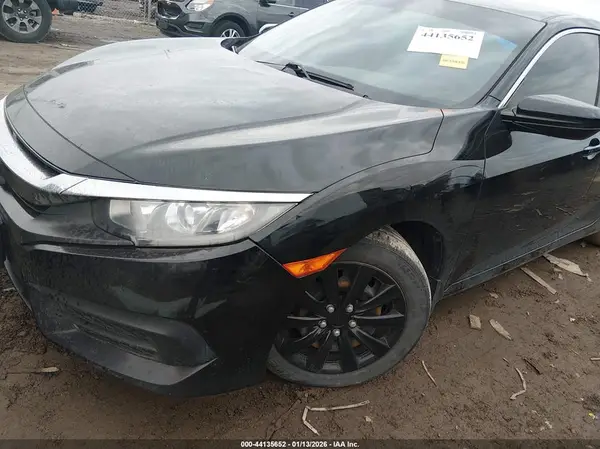19XFC2F56HE025066 2017 HONDA CIVIC - Image 2