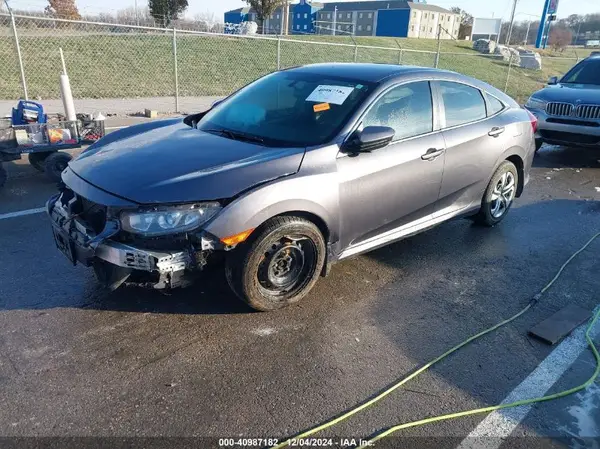 19XFC2F56HE036732 2017 HONDA CIVIC - Image 2