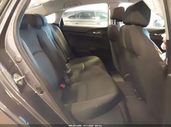 19XFC2F56HE044653 2017 HONDA CIVIC - Image 8