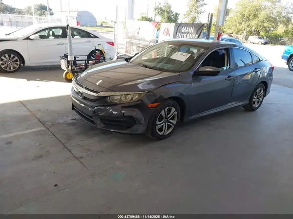 19XFC2F56HE048413 2017 HONDA CIVIC - Image 2