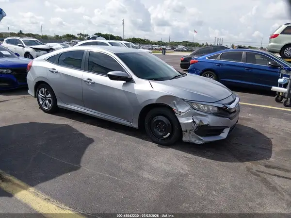 19XFC2F56HE056530 2017 HONDA CIVIC - Image 1