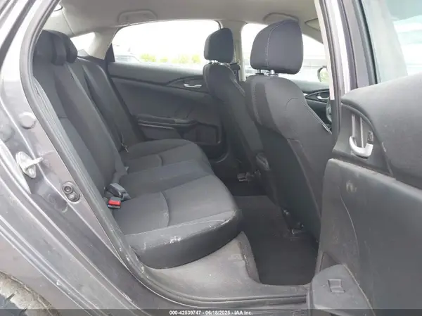 19XFC2F56HE070881 2017 HONDA CIVIC - Image 8