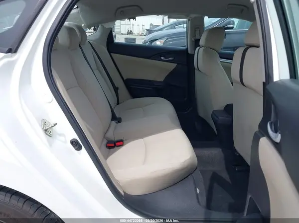 19XFC2F56HE203901 2017 HONDA CIVIC - Image 8