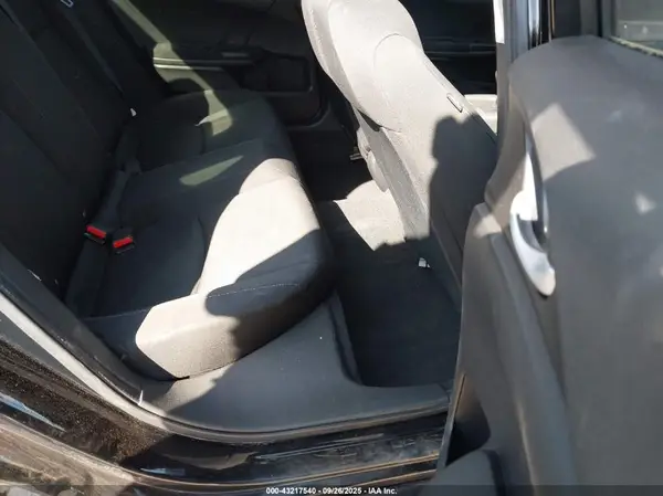 19XFC2F56HE220777 2017 HONDA CIVIC - Image 8