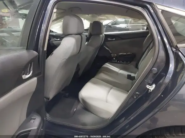 19XFC2F56HE221119 2017 HONDA CIVIC - Image 8