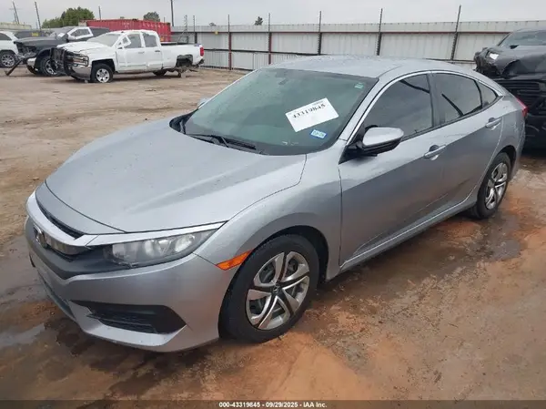 19XFC2F56HE226062 2017 HONDA CIVIC - Image 2