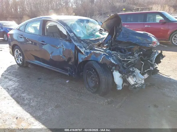 19XFC2F56JE004885 2018 HONDA CIVIC - Image 1