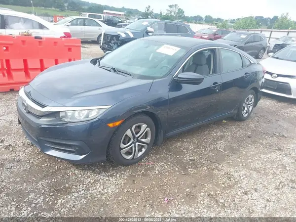 19XFC2F56JE005762 2018 HONDA CIVIC - Image 2