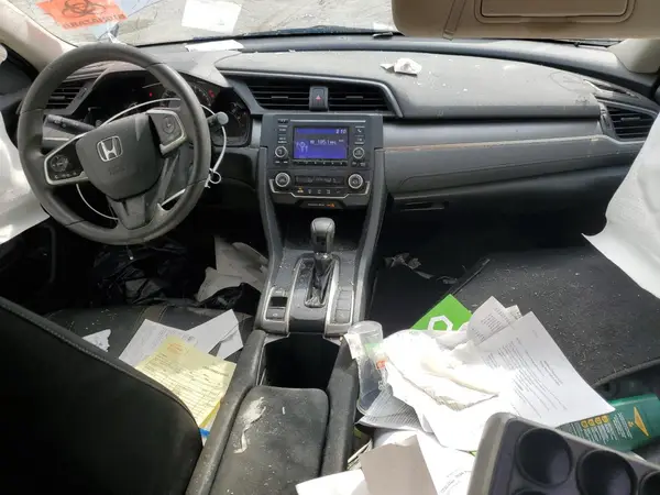 19XFC2F56JE006247 2018 HONDA CIVIC - Image 8