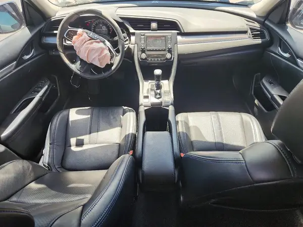 19XFC2F56JE008631 2018 HONDA CIVIC - Image 8