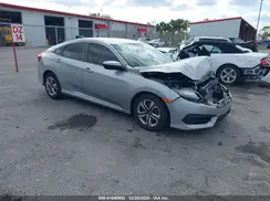 19XFC2F56JE008922 2018 HONDA CIVIC